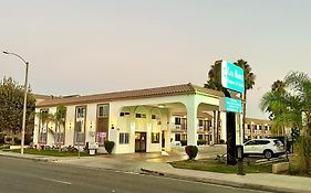 Casa Blanca Express & Suites - Cypress, Buena Park